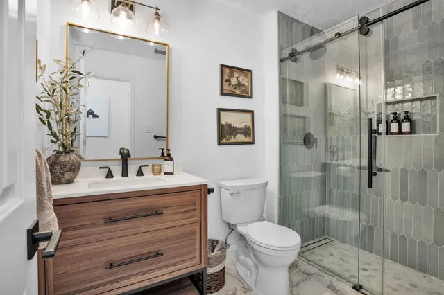 $3,500 | 3006 East Lake Falls Circle, Spring, TX 77386