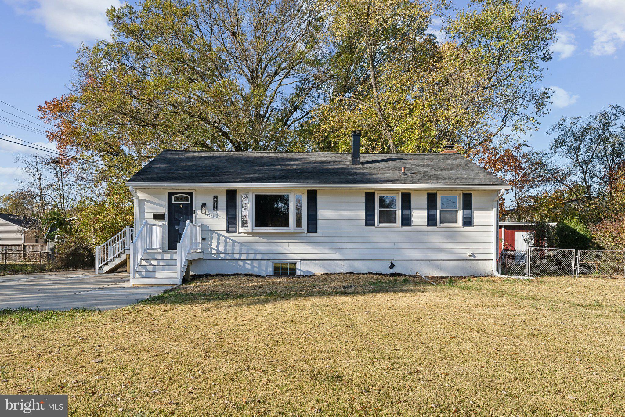 2414 Phillips Drive Alexandria, VA 22306 - Photo 1 of 43