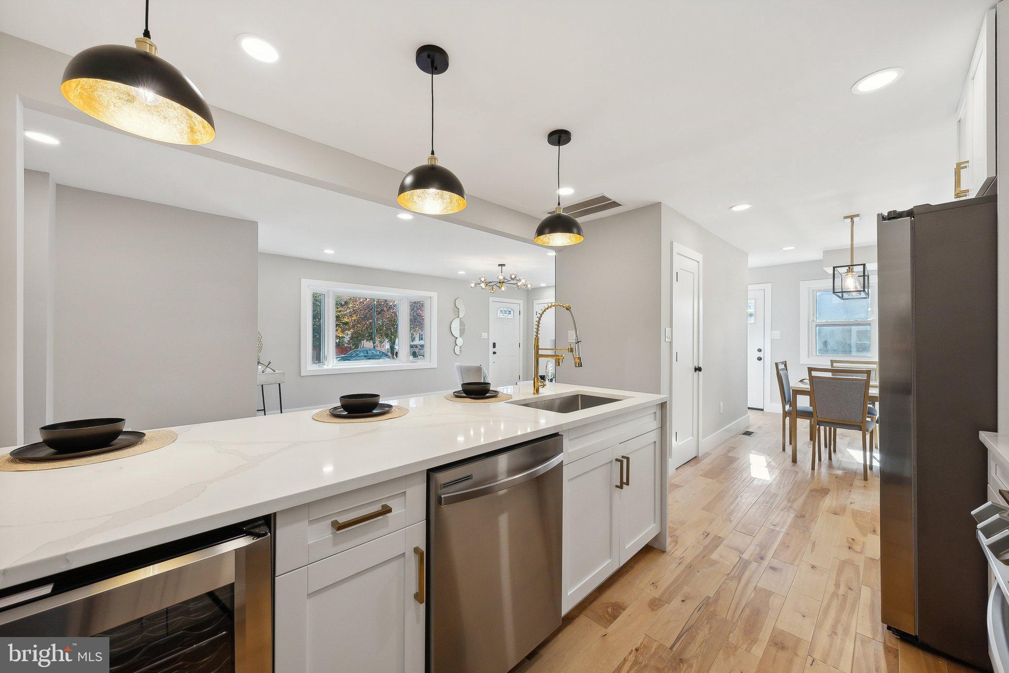 2414 Phillips Drive Alexandria, VA 22306 - Photo 18 of 43