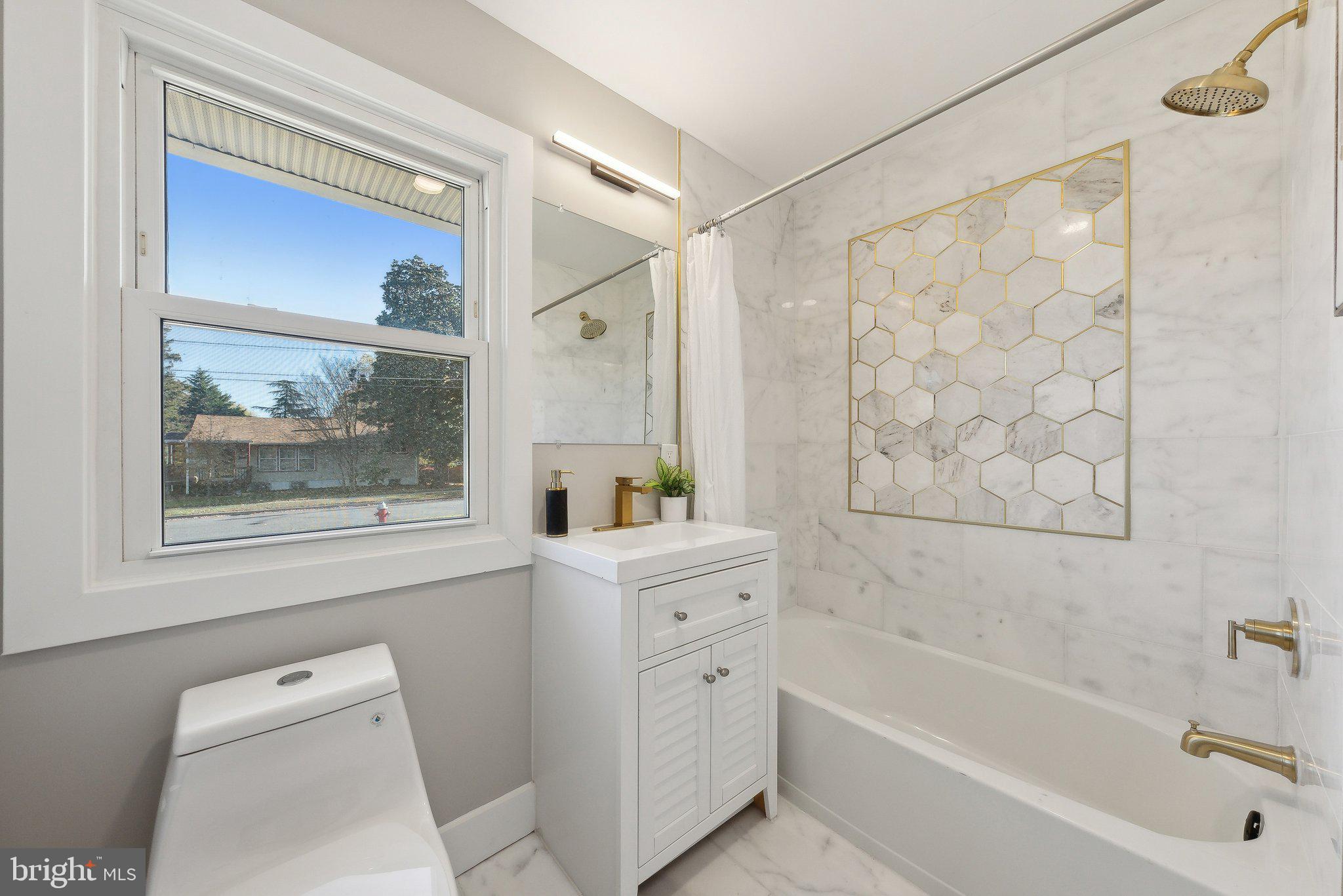 2414 Phillips Drive Alexandria, VA 22306 - Photo 23 of 43