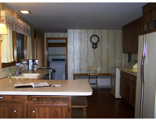 382 Franklin Road Fitchburg, MA 01420 - Photo 4 of 9 Gallery Image 4