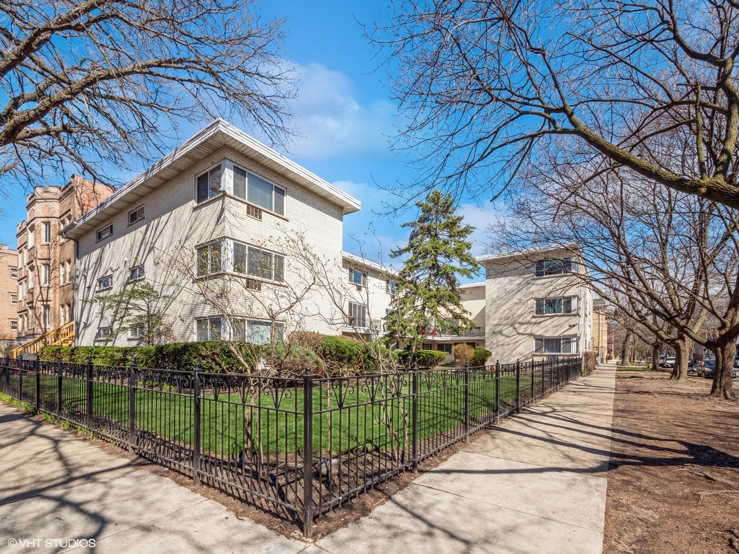 4201 North Paulina St Unit C