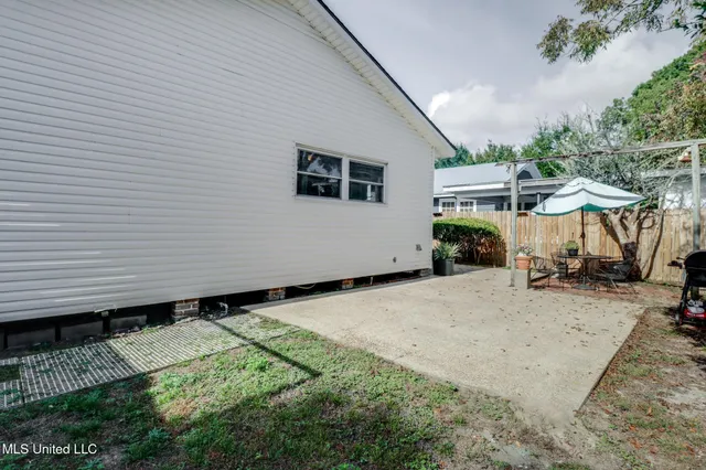 $210,000 | 224 Querens Avenue, Biloxi, MS 39530