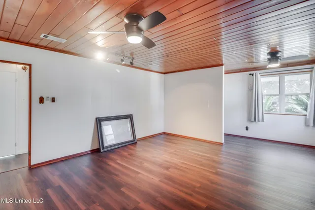 $210,000 | 224 Querens Avenue, Biloxi, MS 39530