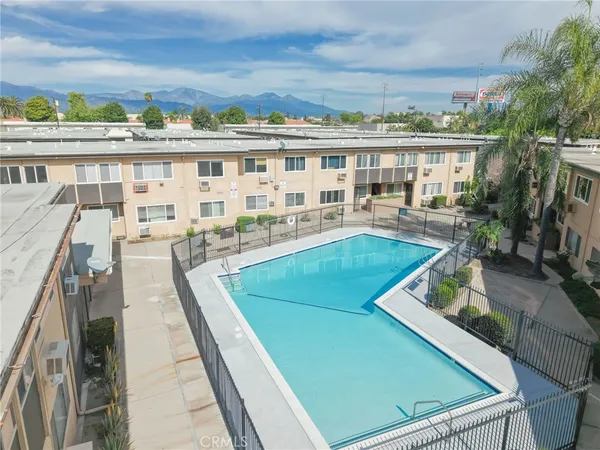 $374,000 | 3030 Vineland Avenue, Unit 3, Baldwin Park, CA 91706