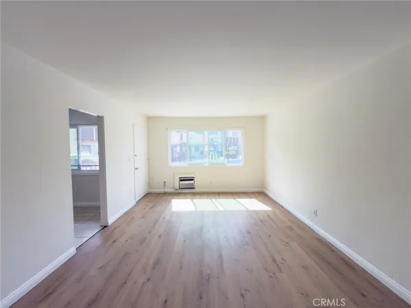 $374,000 | 3030 Vineland Avenue, Unit 3, Baldwin Park, CA 91706