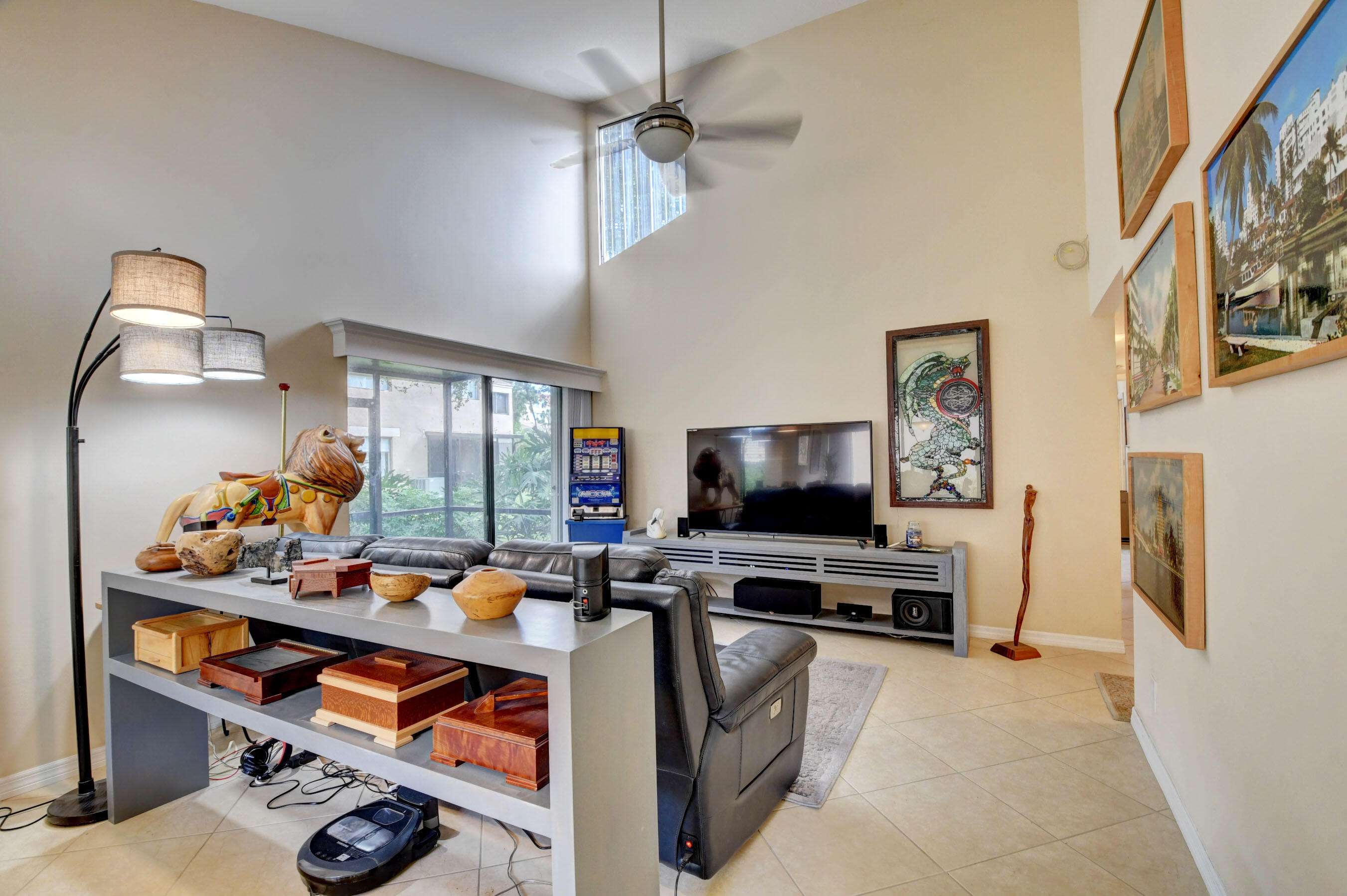 1141 Northwest 13th Street, Unit 1 Boca Raton, FL 33486 - Photo 7 of 28 Lots of Sunlight!