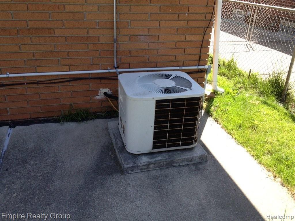 9159 Appleton Avenue Redford, MI 48239 - Photo 14 of 21 Central Air
