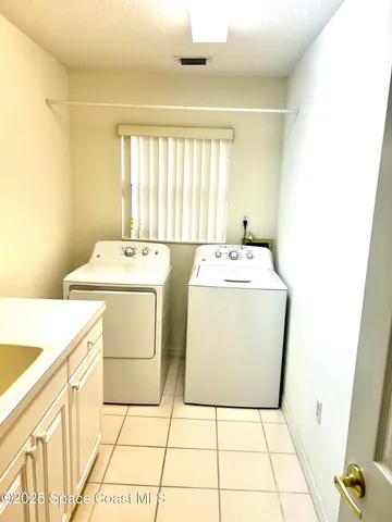 $3,000 | 729 Kenwood Circle, Melbourne, FL 32940