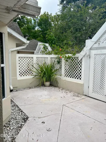 a view of a entryway door of a house