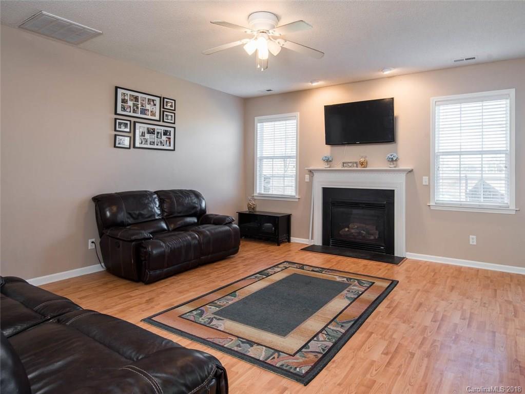 130 Woodfern Road Fletcher, NC 28732 - Photo 5 of 30 Gallery Image 5