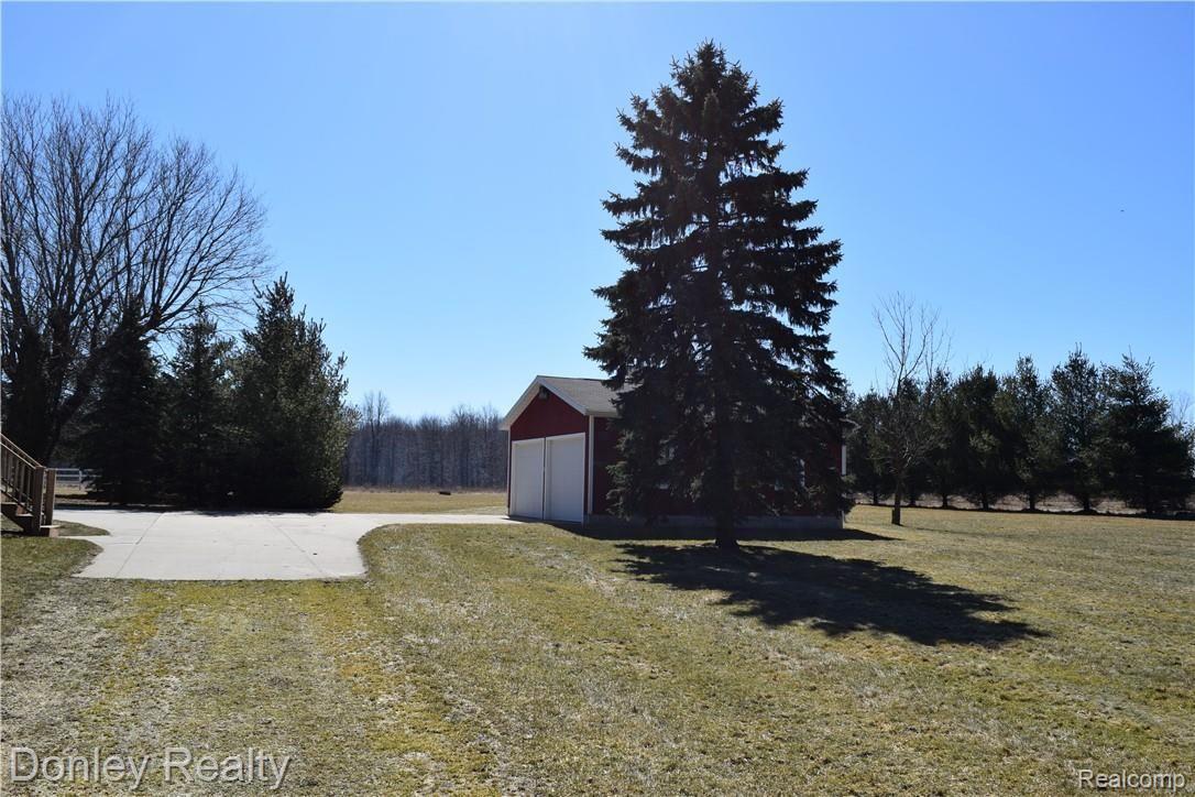 1075 Argyle Road Snover, MI 48472 - Photo 19 of 33 DSC_1531.JPG