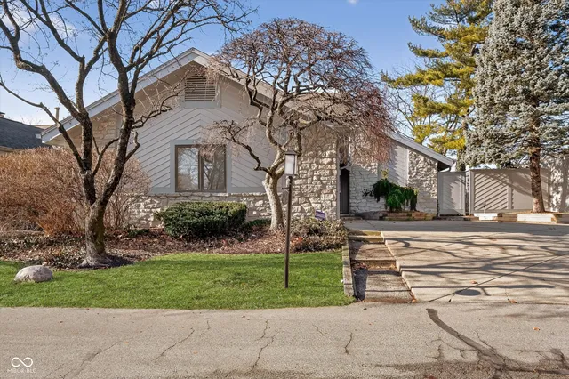 $1,200,000 | 8002 Dean Road, Indianapolis, IN 46240