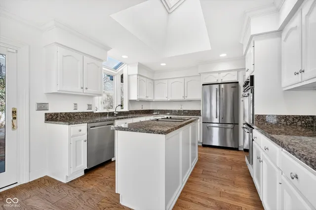 $1,200,000 | 8002 Dean Road, Indianapolis, IN 46240