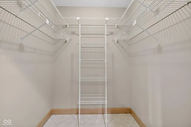 $1,200,000 | 8002 Dean Road, Indianapolis, IN 46240