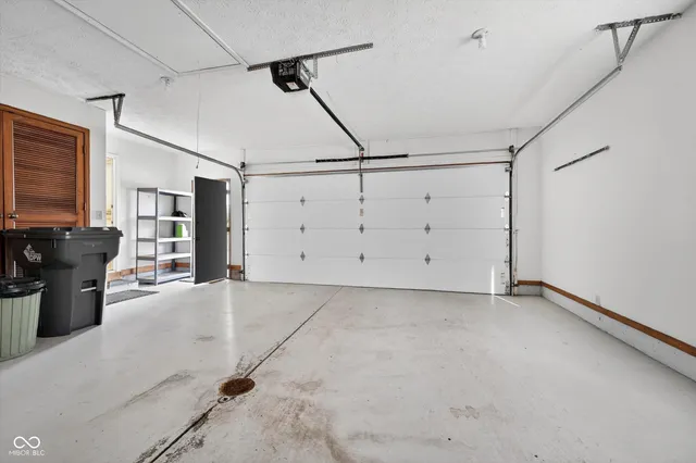 $1,200,000 | 8002 Dean Road, Indianapolis, IN 46240