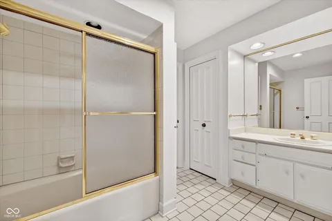 $1,200,000 | 8002 Dean Road, Indianapolis, IN 46240