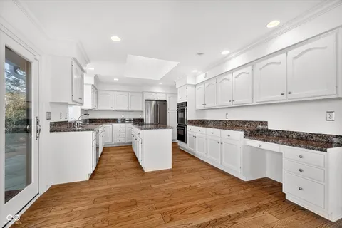 $1,200,000 | 8002 Dean Road, Indianapolis, IN 46240