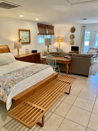 $2,195 | 694 16th Street, St. Augustine Beach, FL 32080