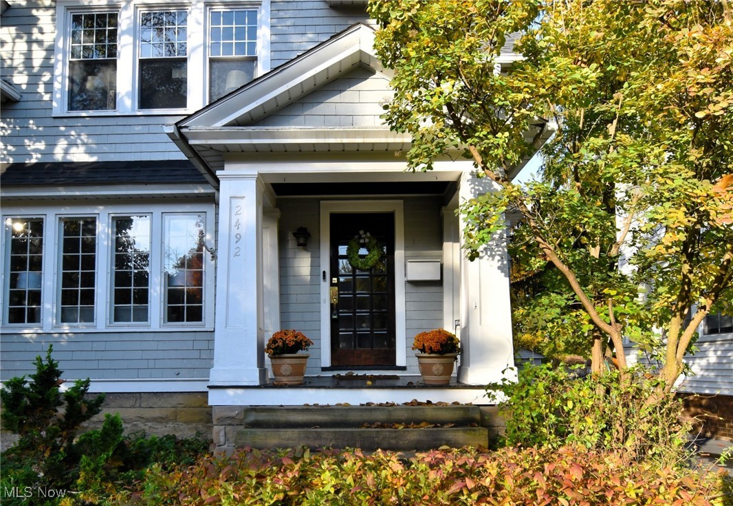 2492 Queenston Road Cleveland, OH 44118 - Photo 2 of 30 Gallery Image 2