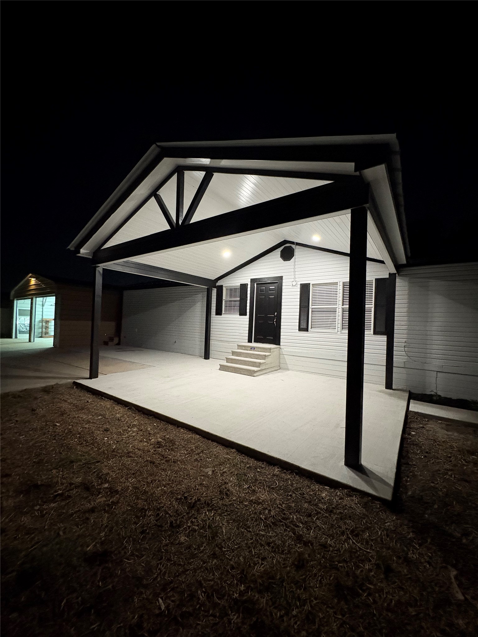 2426 North Battlebell Road Highlands, TX 77562 - Photo 3 of 50 Gallery Image 3