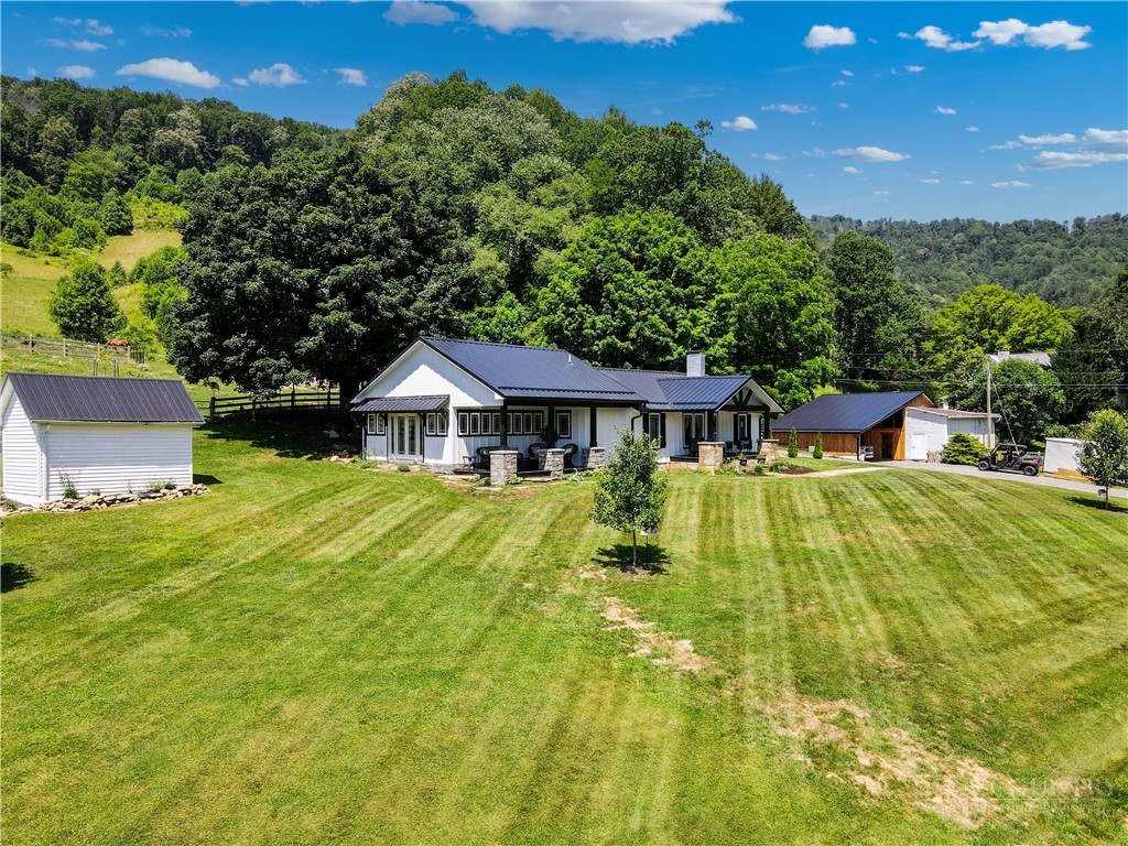 419 Fletcher Branch Road Vilas, NC 28692 - Photo 28 of 50