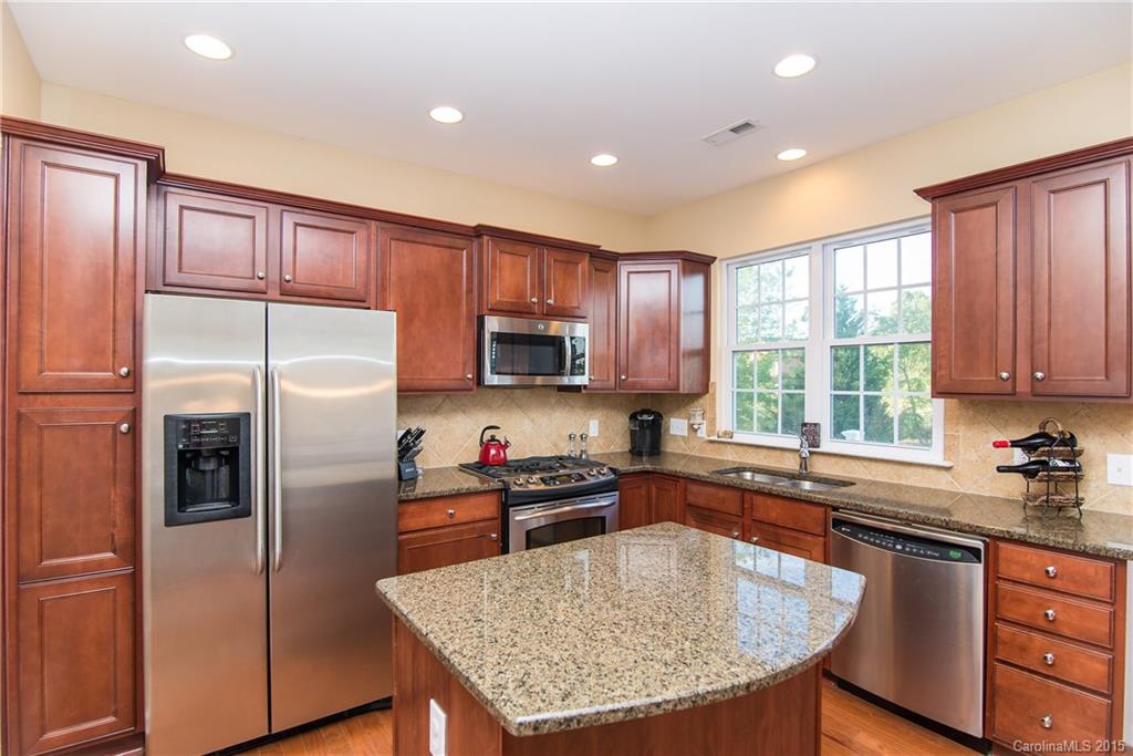591 6th Baxter Crossing, Unit 591 Fort Mill, SC 29708 - Photo 16 of 20 Gallery Image 16