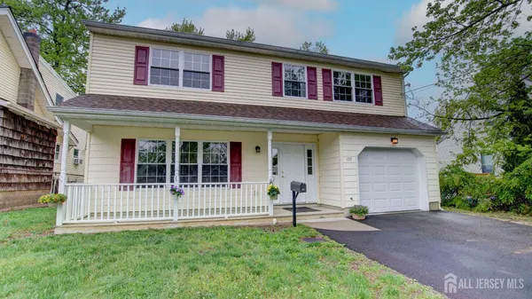 $600,000 | 109 Woodland Drive, Keyport, NJ 07735