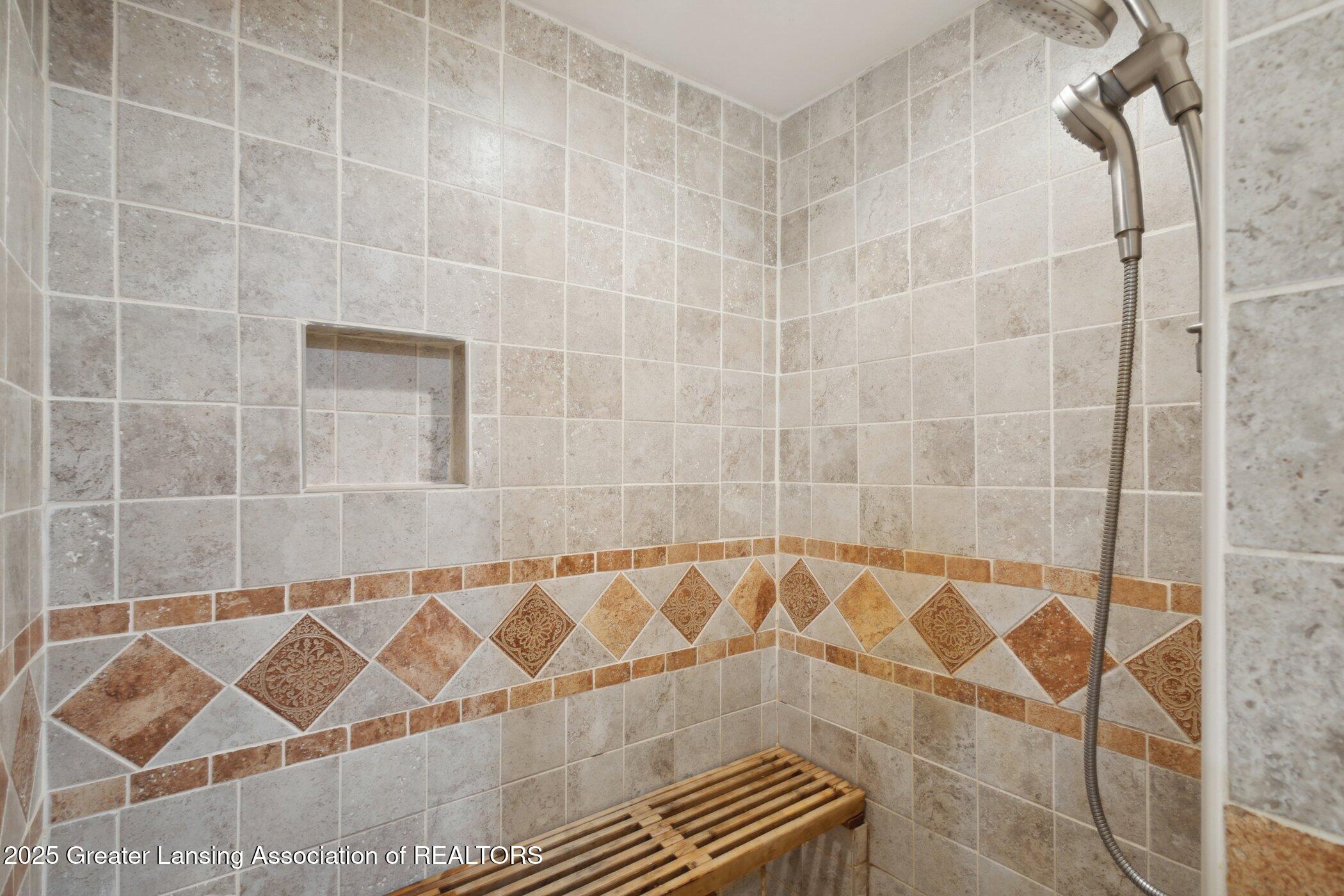 1346 East Howe Road Dewitt, MI 48820 - Photo 39 of 59 1346-E-Howe-Rd-DeWitt-MI-48820-WindowSti