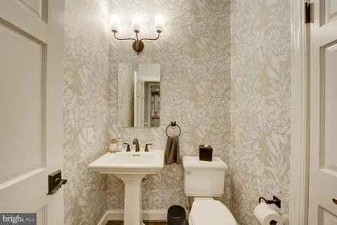 $1,625,000 | 8006 Ellingson Drive, Chevy Chase, MD 20815