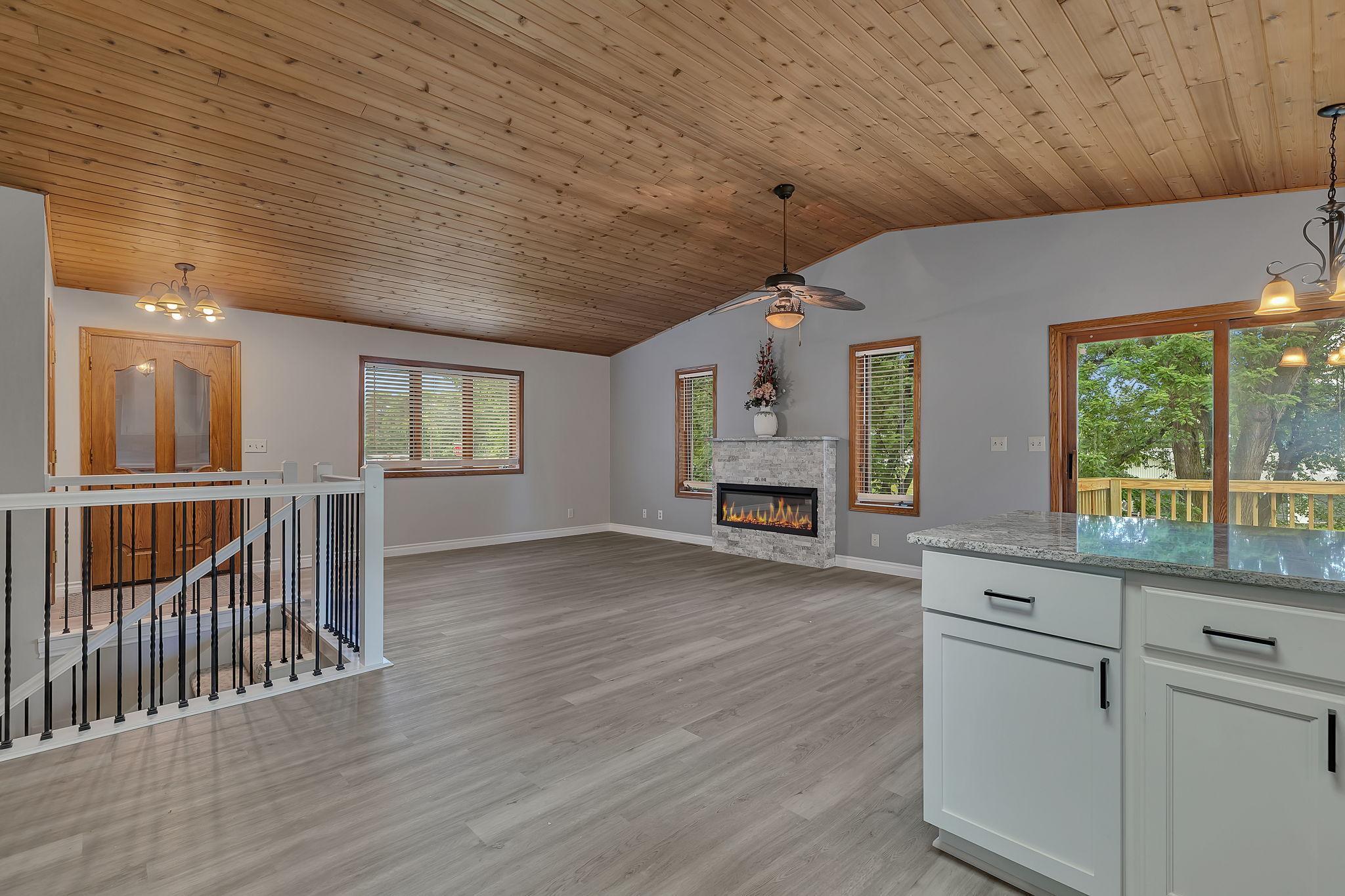 605 Roosevelt Road St. Cloud, MN 56301 - Photo 13 of 37 Gallery Image 13
