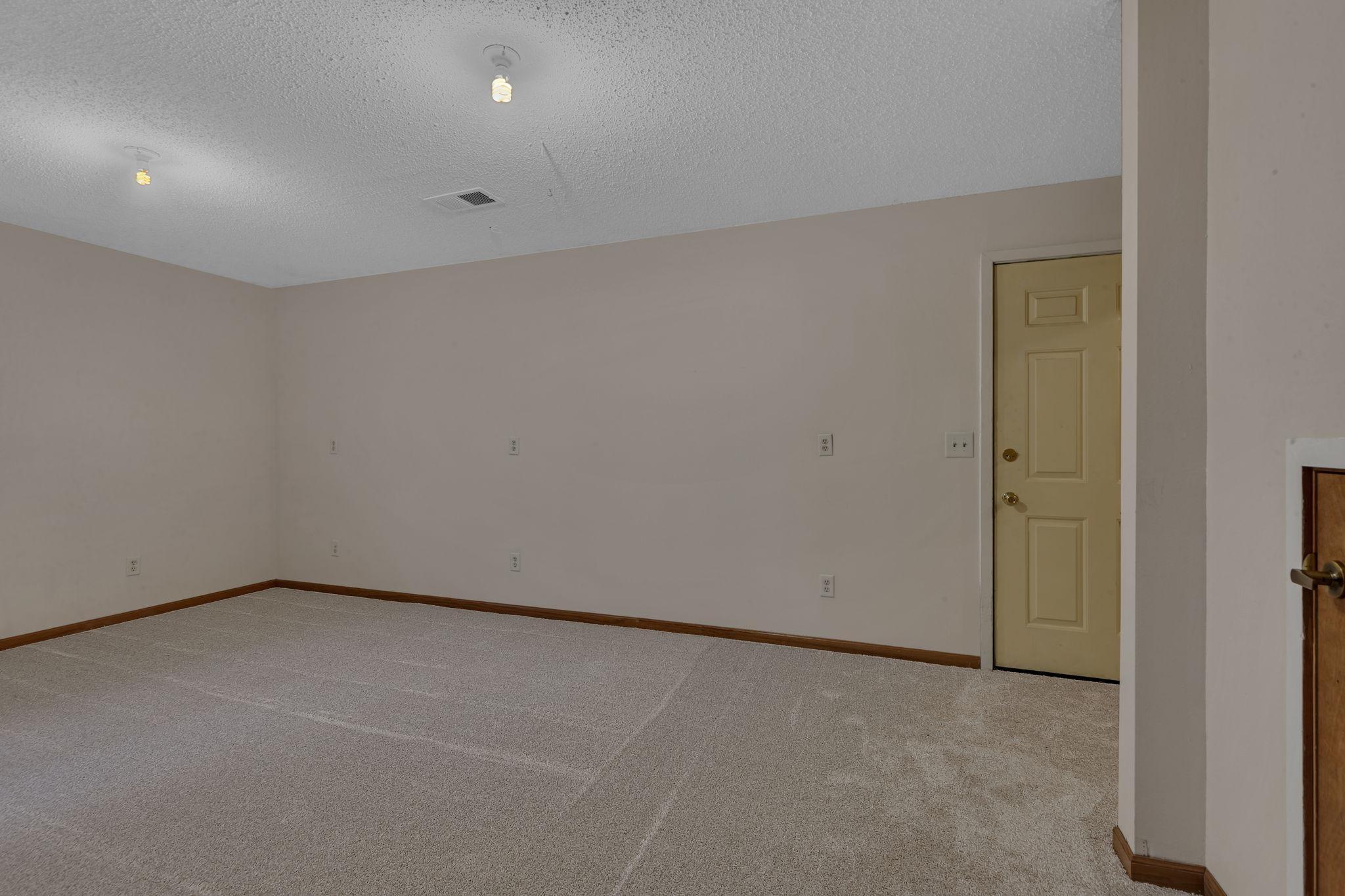 605 Roosevelt Road St. Cloud, MN 56301 - Photo 28 of 37 Gallery Image 28