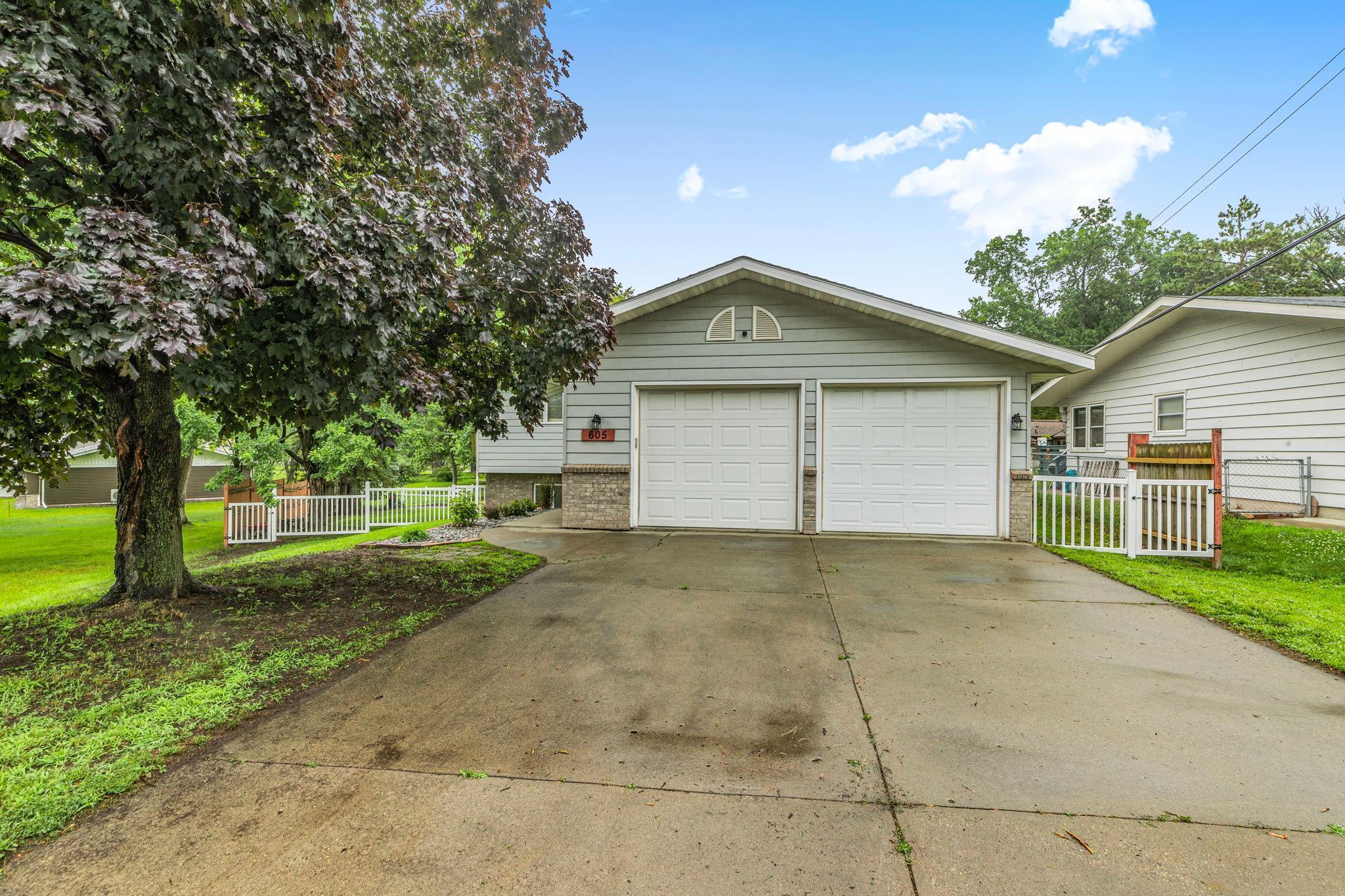 605 Roosevelt Road St. Cloud, MN 56301 - Photo 32 of 37 Gallery Image 32