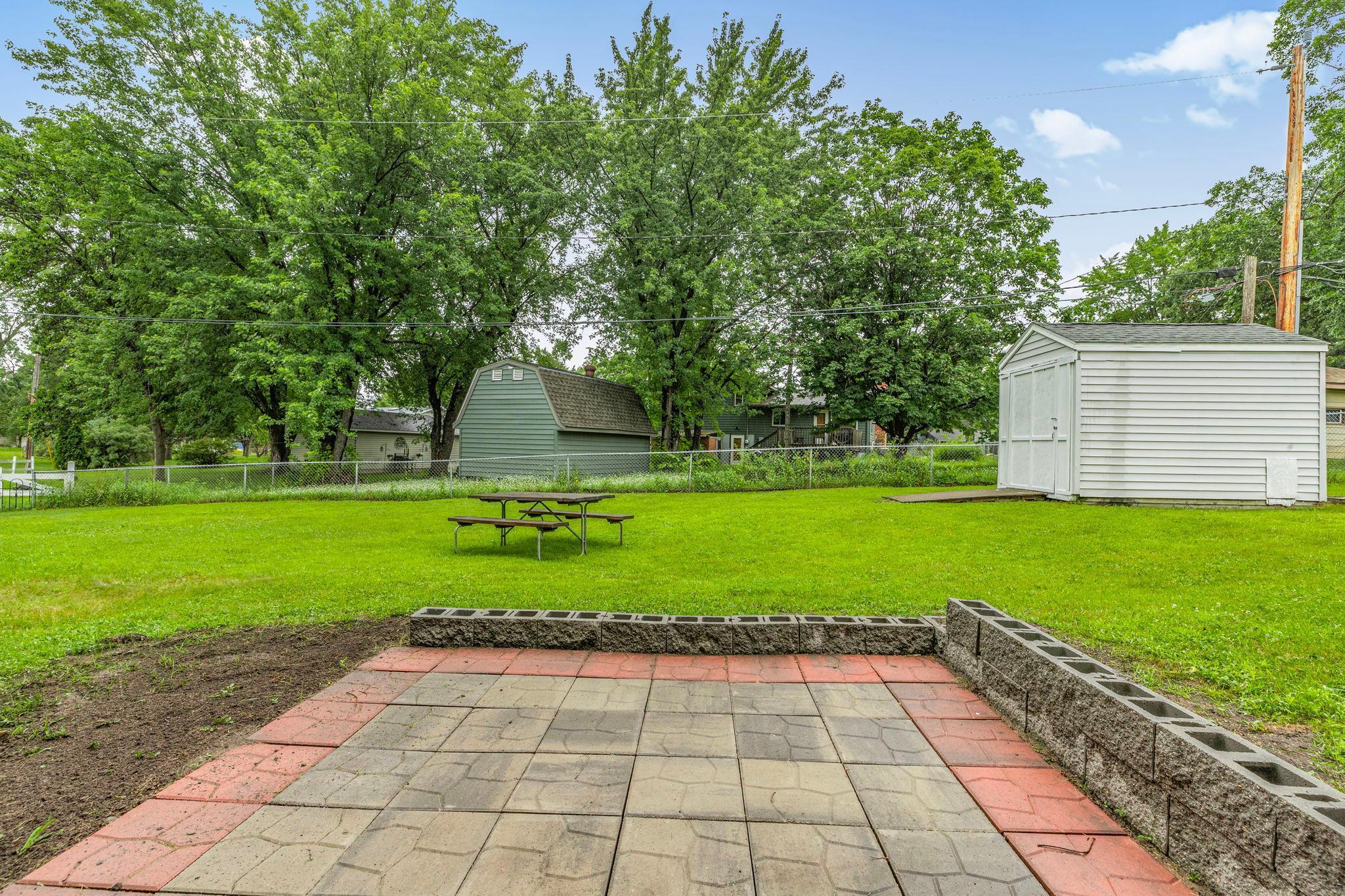 605 Roosevelt Road St. Cloud, MN 56301 - Photo 5 of 37 Gallery Image 5