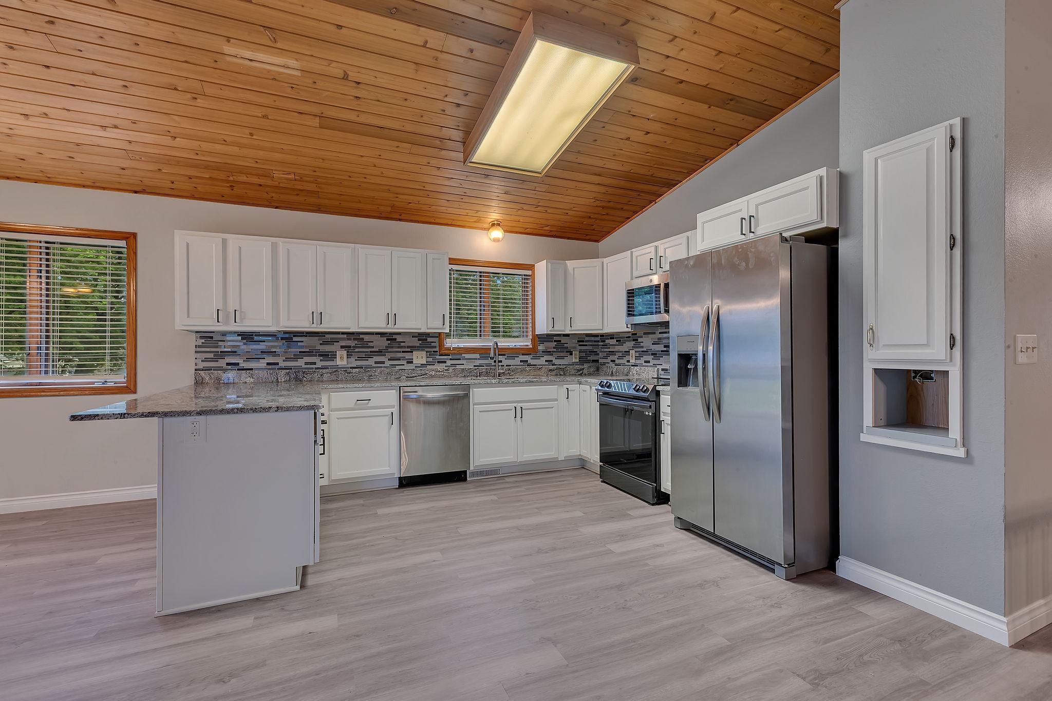 605 Roosevelt Road St. Cloud, MN 56301 - Photo 9 of 37 Gallery Image 9