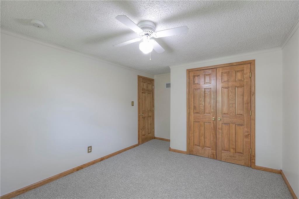 313 Southwest Ensley Lane Lee's Summit, MO 64081 - Photo 13 of 19