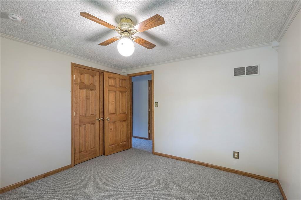 313 Southwest Ensley Lane Lee's Summit, MO 64081 - Photo 14 of 19