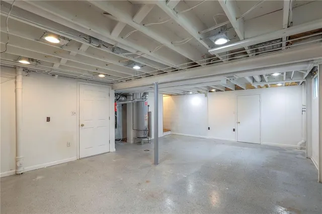 $349,000 | 313 Southwest Ensley Lane, Lee's Summit, MO 64081