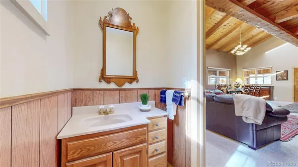 $825,000 | 236 Meadowlake Drive, Black Hawk, CO 80422