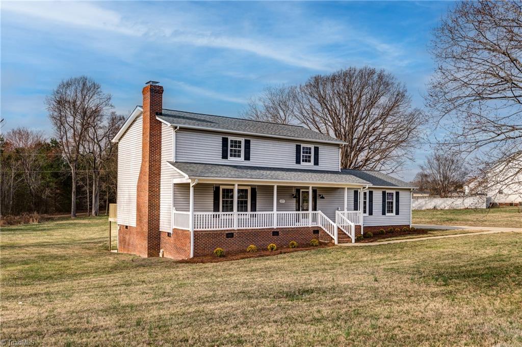 5371 Northwest School Road Greensboro, NC 27409 - Photo 4 of 49