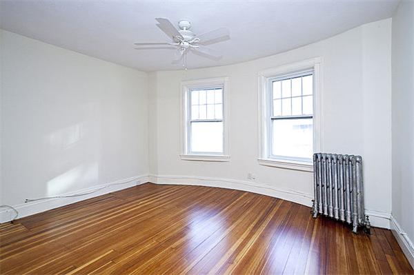 20 Winchester Street, Unit 4 Brookline, MA 02446 - Photo 4 of 18