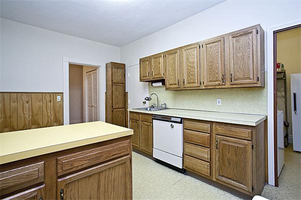 20 Winchester Street, Unit 4 Brookline, MA 02446 - Photo 10 of 18