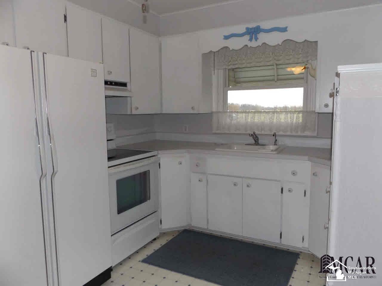 8646 West Dunbar Road Ida, MI 48140 - Photo 4 of 20 21281196-3.JPG