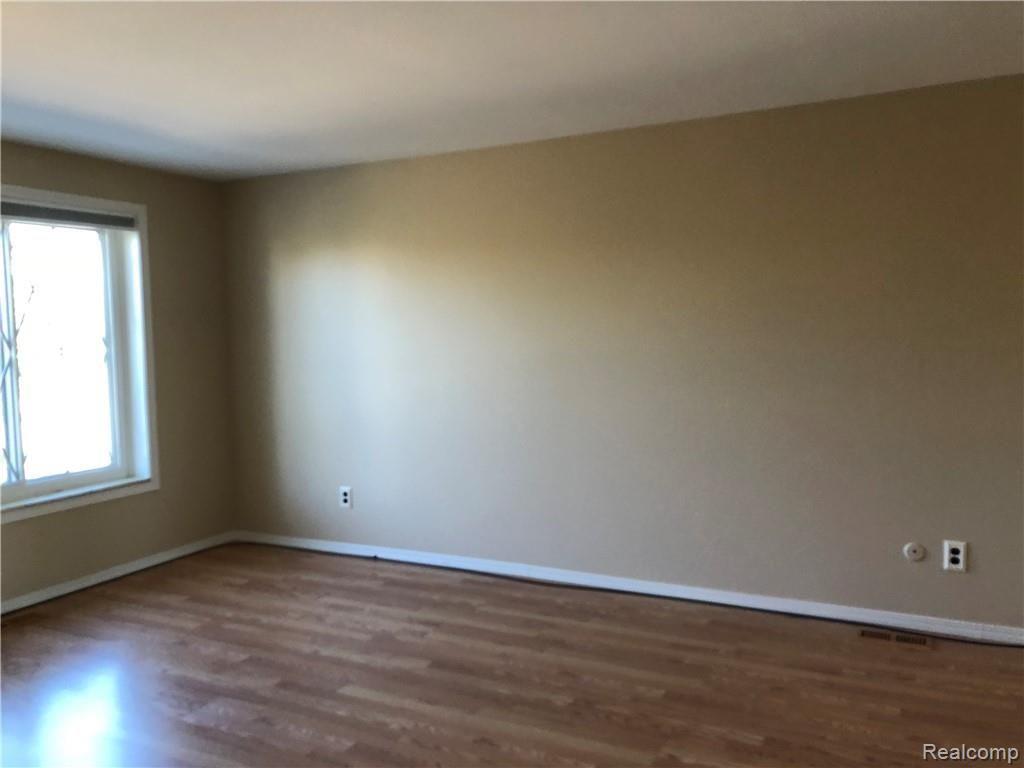 8760 Common Road, Unit 4 Warren, MI 48093 - Photo 13 of 25