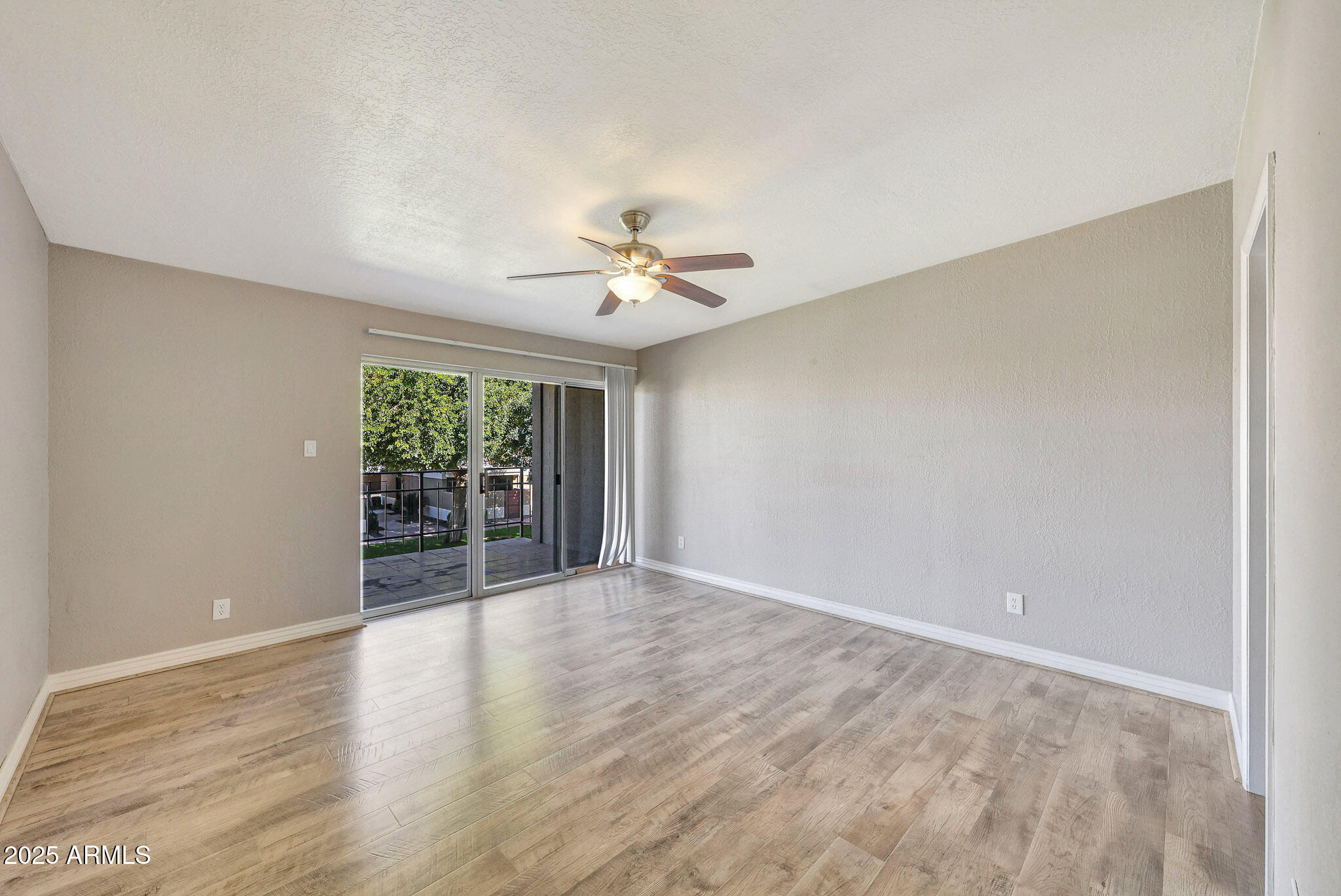 4635 North 22nd Street, Unit 208 Phoenix, AZ 85016 - Photo 16 of 34 Bedroom