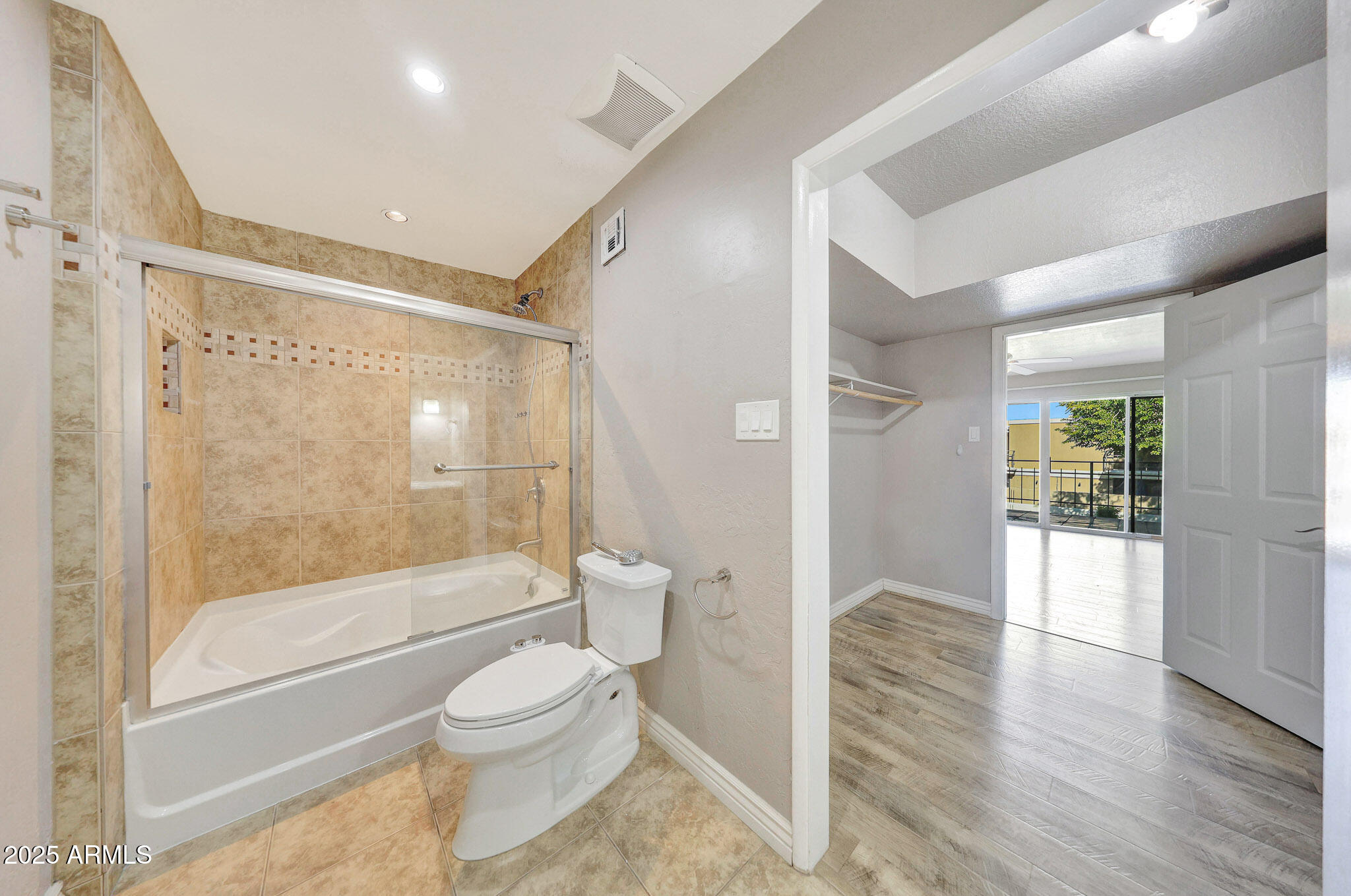 4635 North 22nd Street, Unit 208 Phoenix, AZ 85016 - Photo 21 of 34 Bedroom 2 bath