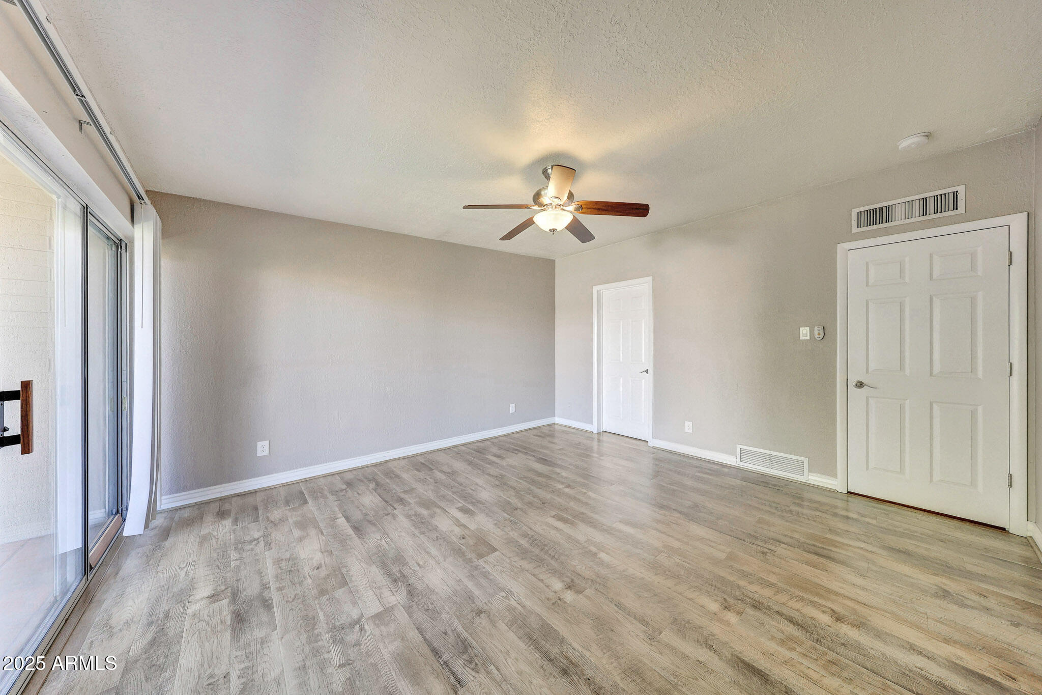 4635 North 22nd Street, Unit 208 Phoenix, AZ 85016 - Photo 26 of 34 Bedroom