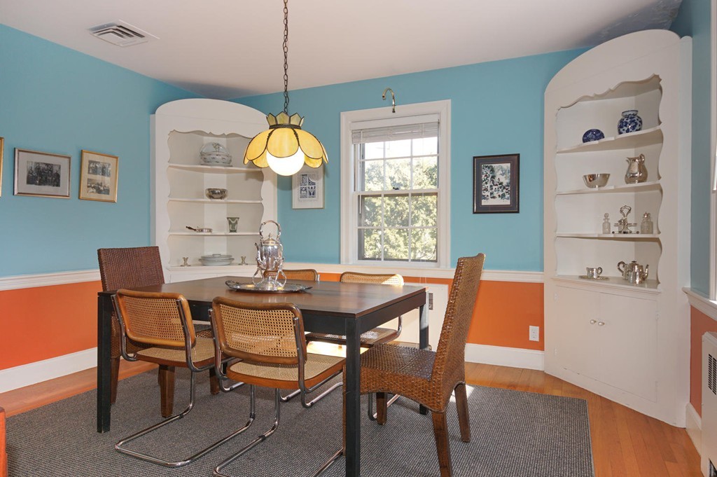 77 Oakdale Road Newton, MA 02459 - Photo 9 of 27