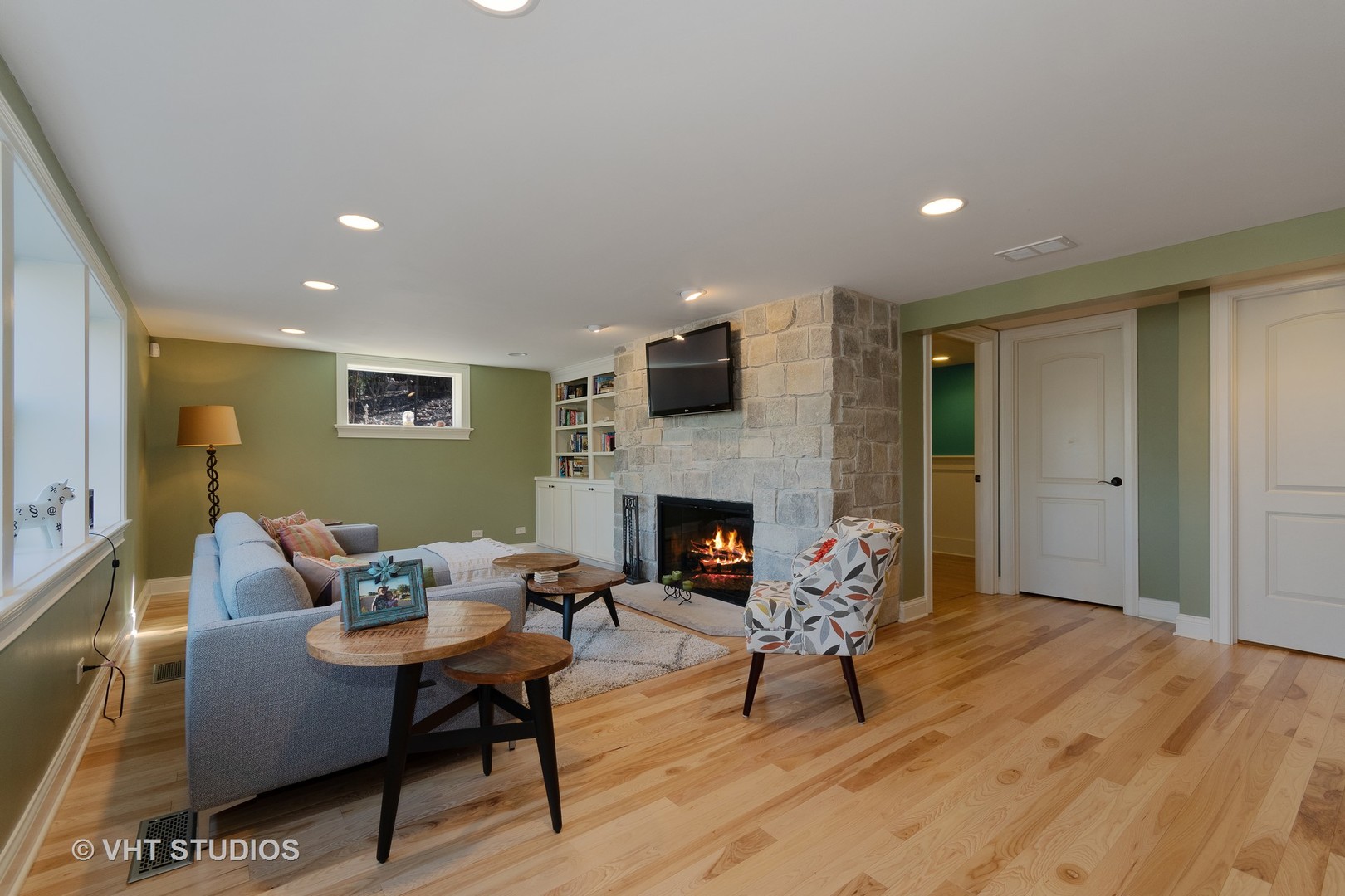 1021 Geneva Road St. Charles, IL 60174 - Photo 4 of 21