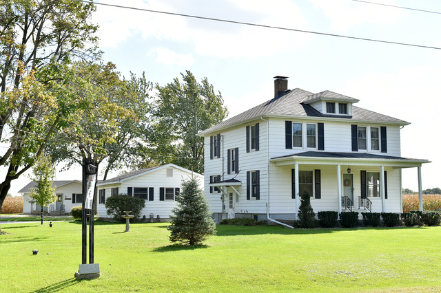 1564 North 2650th Road Ottawa, IL 61350 - Photo 1 of 25